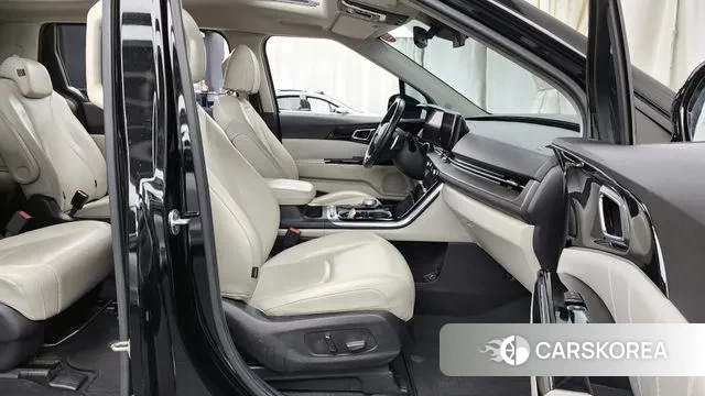 Kia Carnival 4th generation 2020 Черный из Кореи, фото 2