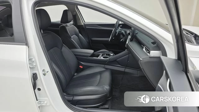 Kia K5 3rd generation 2021 Белый из Кореи, фото 2