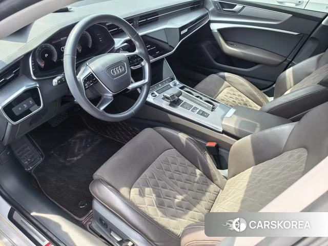 Audi A7L 2023 Белый из Китая, фото 2