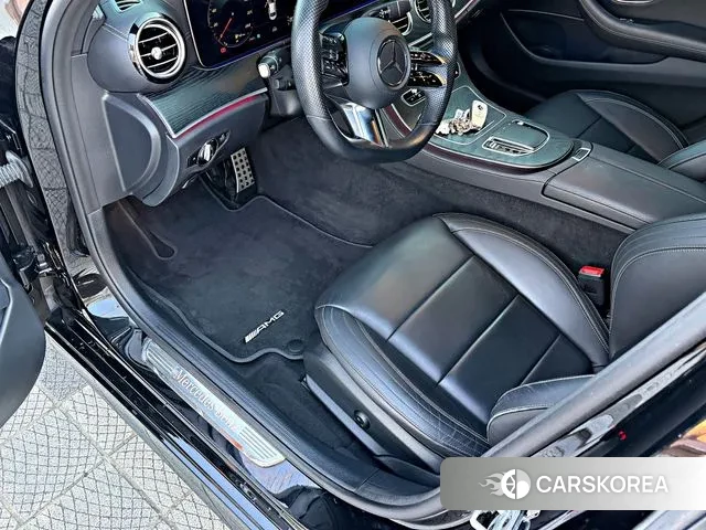 Mercedes-Benz E-Class W213 2020 Черный из Кореи, фото 2