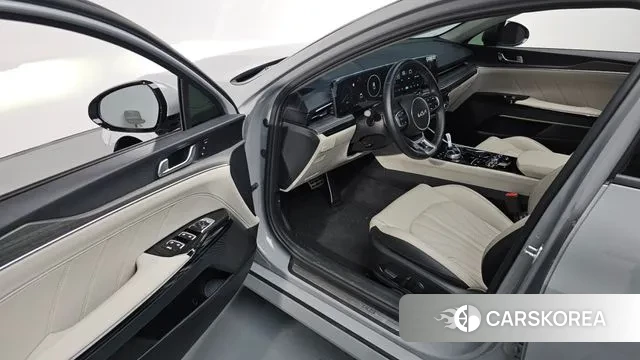 Kia The New K5 Hybrid 3rd generation 2024 Серебристо-серый из Кореи, фото 2