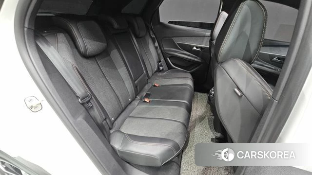 Peugeot 3008 second generation 2019 Белый из Кореи, фото 2