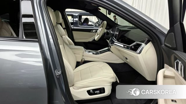 BMW X6 (G06) 2025 Серебряный из Кореи, фото 2