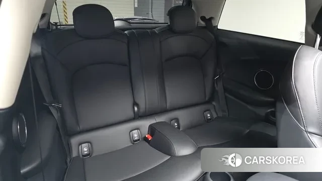 Mini Cooper 2020 Жемчужный цвет из Кореи, фото 2