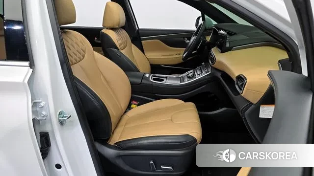 Hyundai The New Santa Fe 2023 Белый из Кореи, фото 2