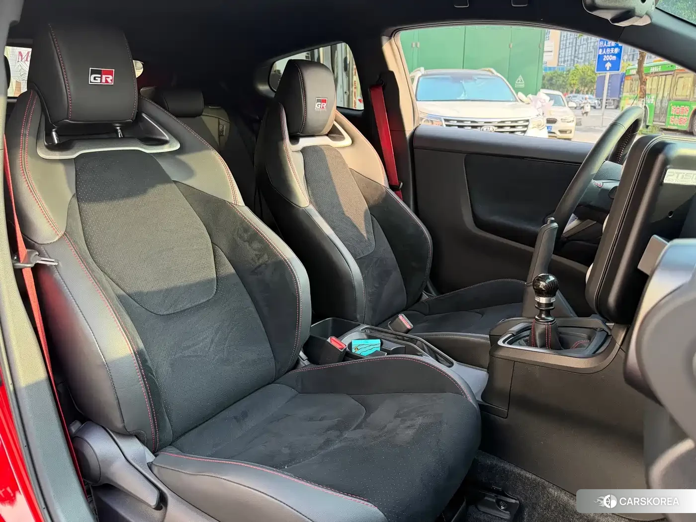 Toyota GR Yaris 2026 Red/purple из Китая, фото 2