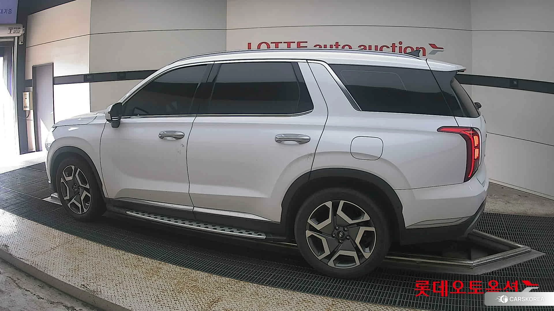 Hyundai Palisade 2023 Белый из Кореи, фото 2