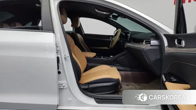 Kia K5 3rd generation 2021 Белый из Кореи, фото 2