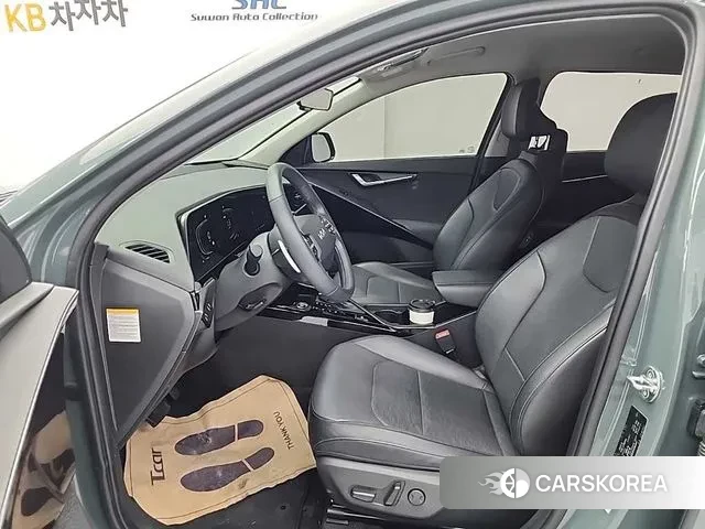 Kia Di Ol Nu Niro 2022 Темно-зеленый из Кореи, фото 2