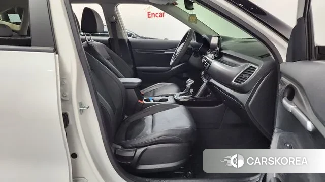 Kia Seltos 2021 Белый из Кореи, фото 2