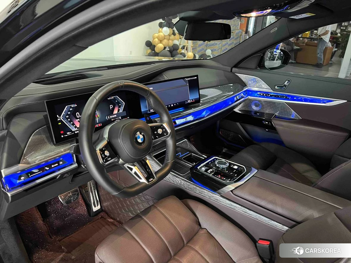 BMW 7 series 2022 Черный из Китая, фото 2
