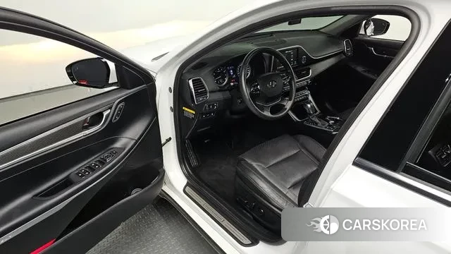 Hyundai Grandeur IG 2018 Белый из Кореи, фото 2