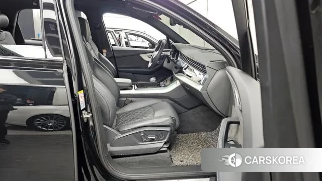 Audi Q7 (4M) 2022 Черный из Кореи, фото 2