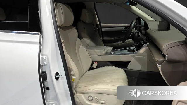 Genesis GV80 2023 Белый из Кореи, фото 2