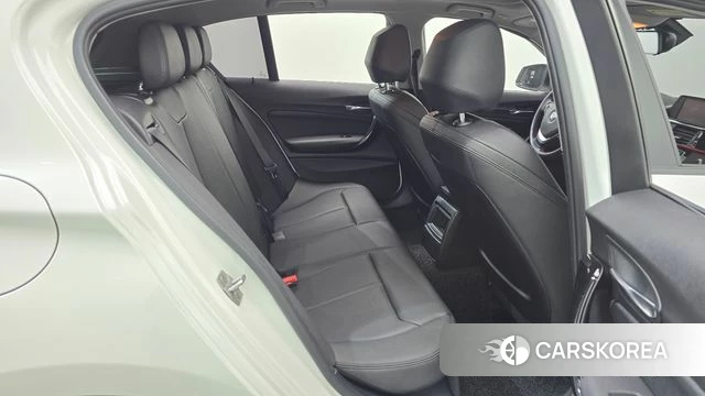 BMW 1 Series (F20) 2018 Белый из Кореи, фото 2