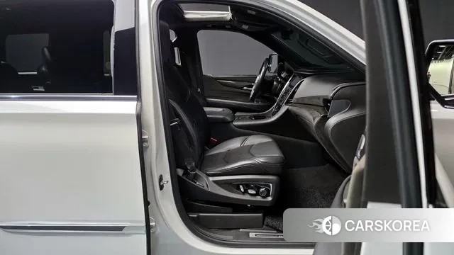 Cadillac Escalade 2019 Белый из Кореи, фото 2