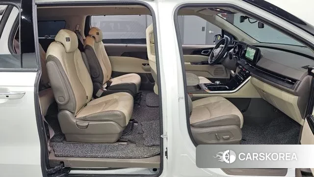 Kia Carnival 4th generation 2023 Белый из Кореи, фото 2