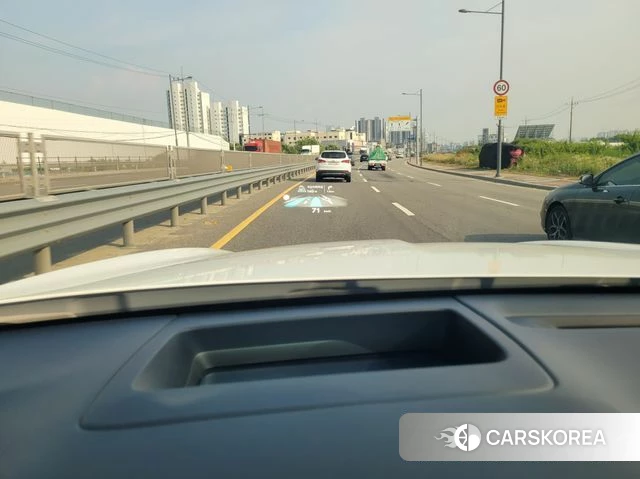 Genesis GV70 2025 Белый из Кореи, фото 2