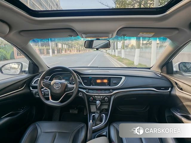 Buick Yinglang 2023 Белый из Китая, фото 2