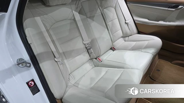 Hyundai The New Grandeur IG Hybrid 2021 Белый из Кореи, фото 2