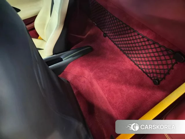 Ferrari 296 GTB 2024 Красный из Кореи, фото 2