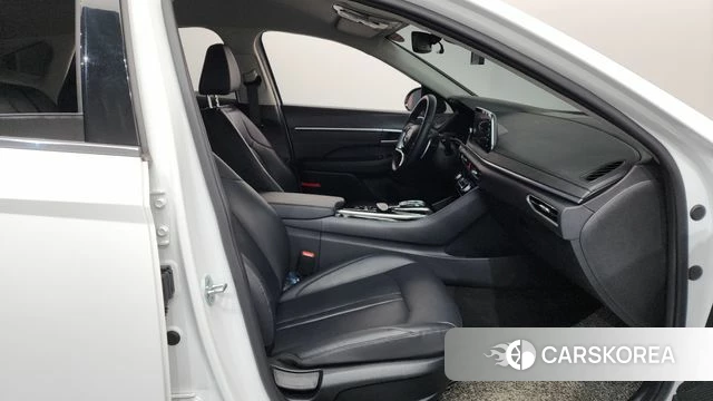 Hyundai Sonata (DN8) 2022 Белый из Кореи, фото 2