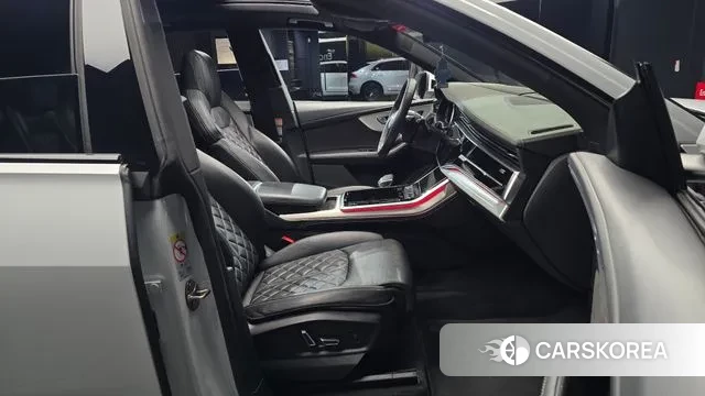 Audi Q8 (4M) 2020 Белый из Кореи, фото 2