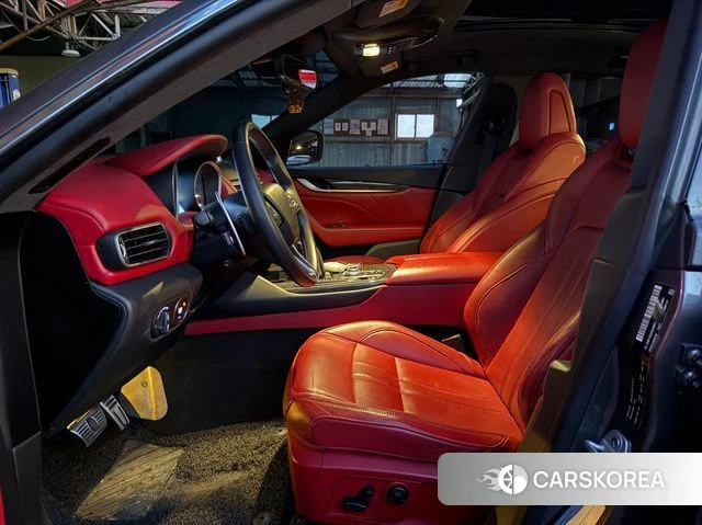 Maserati Levante 2019 Серый из Кореи, фото 2