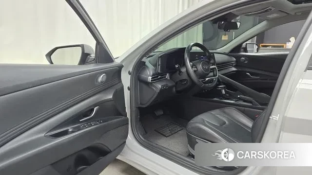 Hyundai Avante (CN7) 2020 Серебристо-серый из Кореи, фото 2