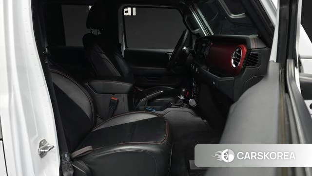 Jeep Gladiator (JT) 2023 Белый из Кореи, фото 2