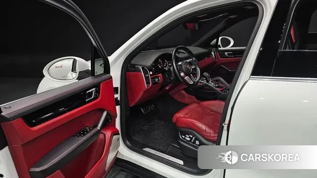 Porsche Cayenne (PO536) 2019 Белый из Кореи, фото 2