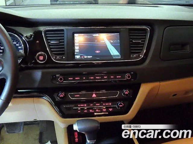 Kia The New Carnival 2019 Черный из Кореи, фото 2