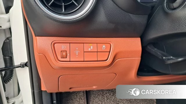 Kia The New K3 2nd generation 2023 Белый из Кореи, фото 2
