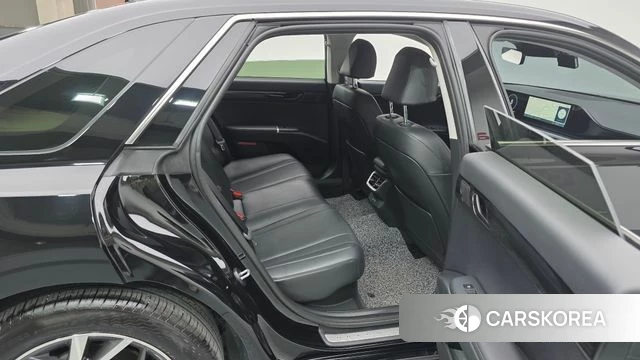Hyundai Grandeur Hybrid (GN7) 2025 Черный из Кореи, фото 2
