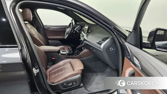 BMW X4 (G02) 2024 Серый из Кореи, фото 2