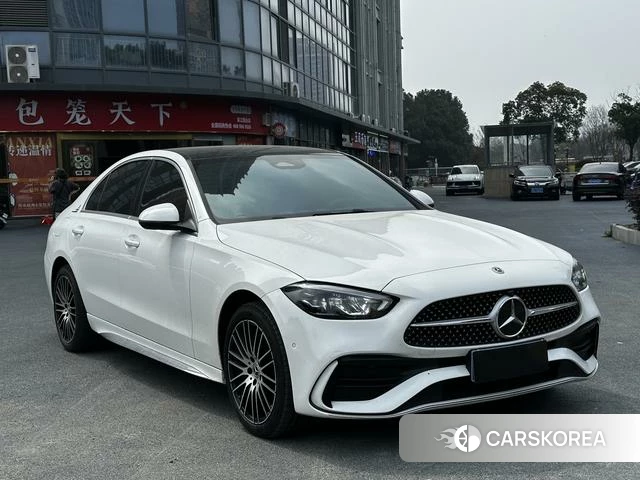 Mercedes-Benz Class C 2025 Белый из Китая, фото 2