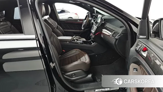 Mercedes-Benz GLE - Class W166 2018 Черный из Кореи, фото 2