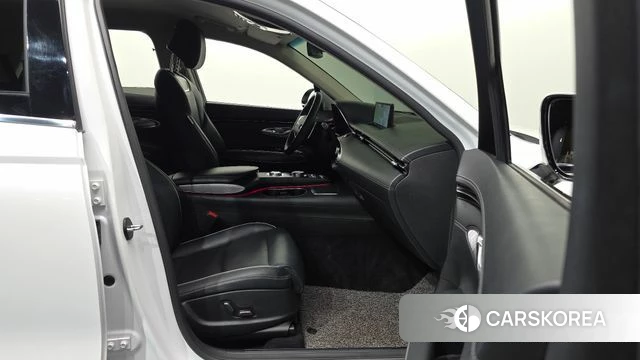Genesis GV70 2021 Белый из Кореи, фото 2