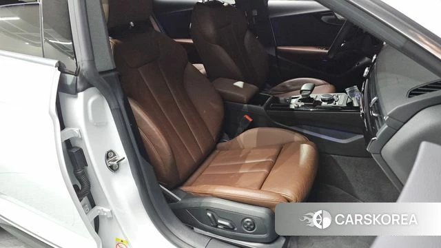 Audi A5 (F5) 2019 Белый из Кореи, фото 2