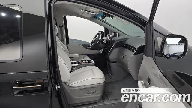 Hyundai Staria id 2307845 из Кореи 2