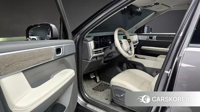 Hyundai Santa Fe (MX5) 2024 Серый из Кореи, фото 2