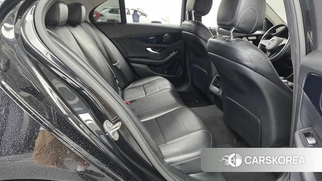 Mercedes-Benz C-Class W205 2018 Черный из Кореи, фото 2