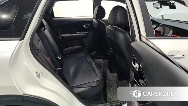 Kia The New Niro 2021 Белый из Кореи, фото 2