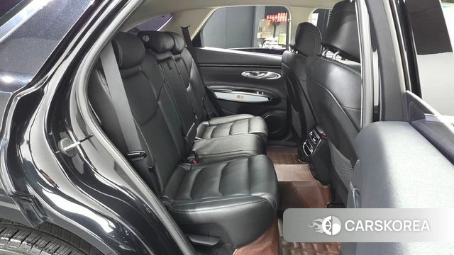 Genesis GV70 2021 Черный из Кореи, фото 2