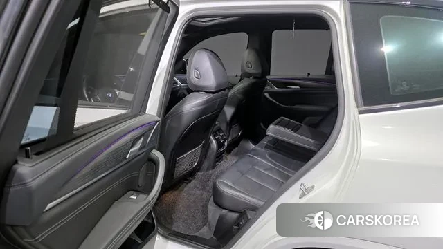 BMW X3 (G01) 2023 Белый из Кореи, фото 2