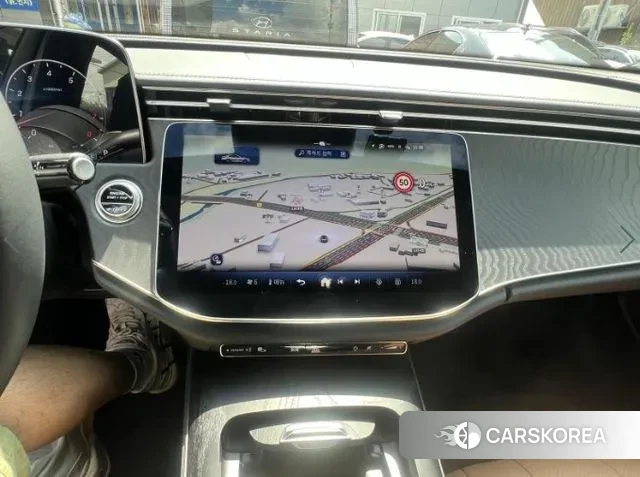 Mercedes-Benz E-Class W214 2024 Белый из Кореи, фото 2