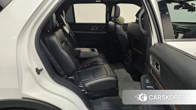 Ford Explorer 2019 Белый из Кореи, фото 2