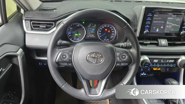 Toyota RAV4 5th Generation 2019 Белый из Кореи, фото 2