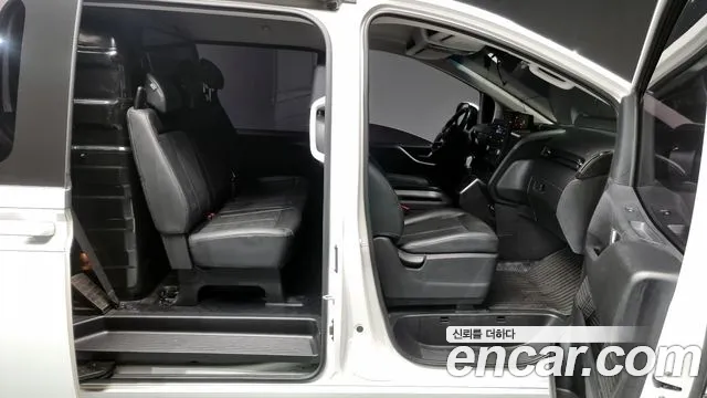 Hyundai Staria id 2469650 из Кореи 2