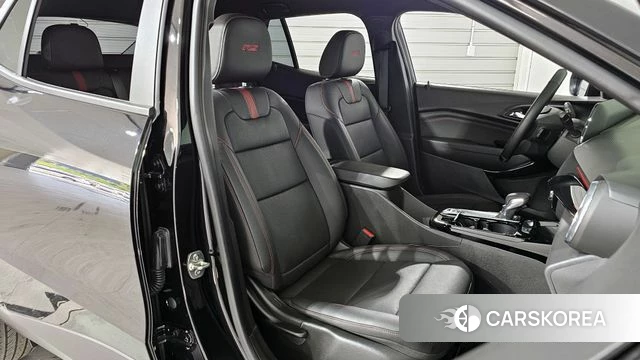 Chevrolet (GM Daewoo) Trax Crossover 2024 Черный из Кореи, фото 2